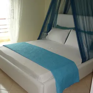 rezervați aici